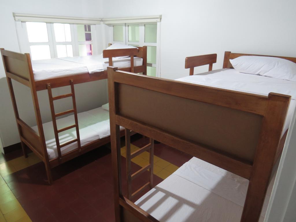 Hostal Casa Prado Медельїн Екстер'єр фото