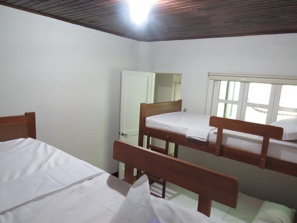 Hostal Casa Prado Медельїн Екстер'єр фото