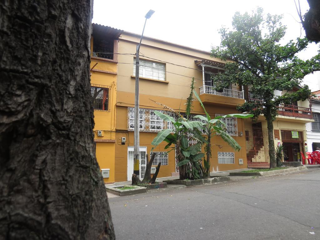 Hostal Casa Prado Медельїн Екстер'єр фото